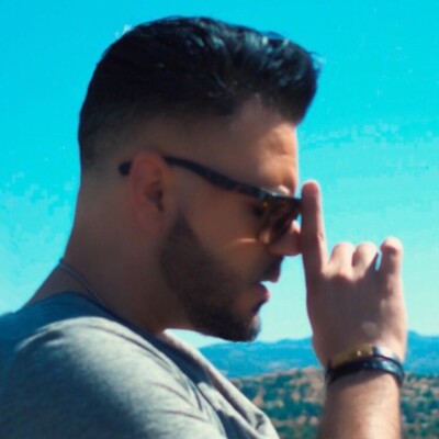 دانلود آهنگ شهاب تیام به نام بی حاشیه