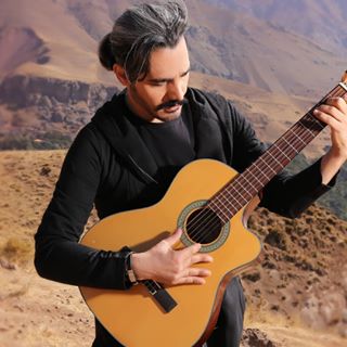 دانلود آهنگ آرسین رهان به نام فقط عشقه