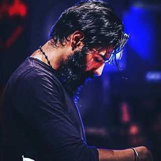 دانلود نوحه محمود عیدانیان حیدرم من حیدرم من دانلود نوحه محمود عیدانیان حیدرم من حیدرم من