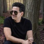 دانلود آهنگ همه چی آرومه من چقد خوشحالم MP3 اصلی + پخش آنلاین