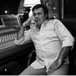 دانلود آهنگ زان پیش که در باغ وصال تو دل من MP3 اصلی + پخش آنلاین دانلود آهنگ زان پیش که در باغ وصال تو دل من MP3 اصلی + پخش آنلاین