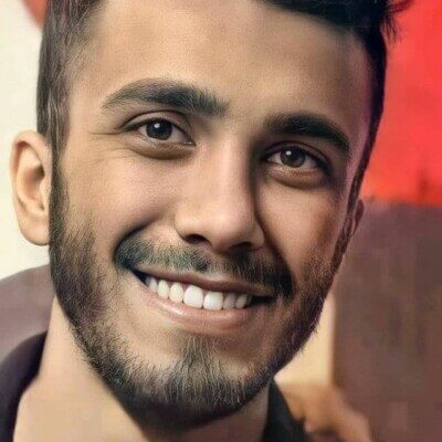 دانلود آهنگ هنوزم یه تار موتو به دنیا نمیدم