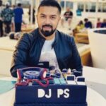 دانلود ریمیکس قرامافون 11 MP3 اصلی + پخش آنلاین
