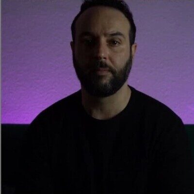 دانلود آهنگ فرزاد بنی عاشقی