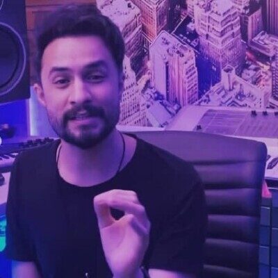 دانلود آهنگ راغب بیچاره فرهاد