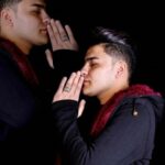 دانلود آهنگ ای بی وفا شکستی منو تمام اجراها + پخش آنلاین