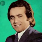 دانلود آهنگ توی این دنیا صفا مرده دیگه صفا و مهر و وفا مرده دیگه