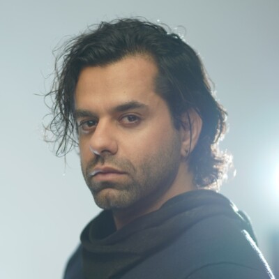 دانلود آهنگ غم تقدیرم قطار درد ما شده