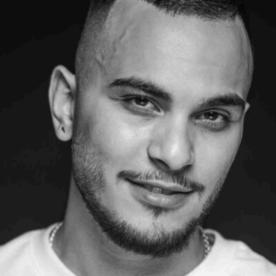 دانلود آهنگ یه کاری میکنم اسممو که میشنوی دانلود آهنگ یه کاری میکنم اسممو که میشنوی