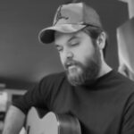 دانلود آهنگ سینا پارسیان اسب سفید دانلود آهنگ سینا پارسیان اسب سفید